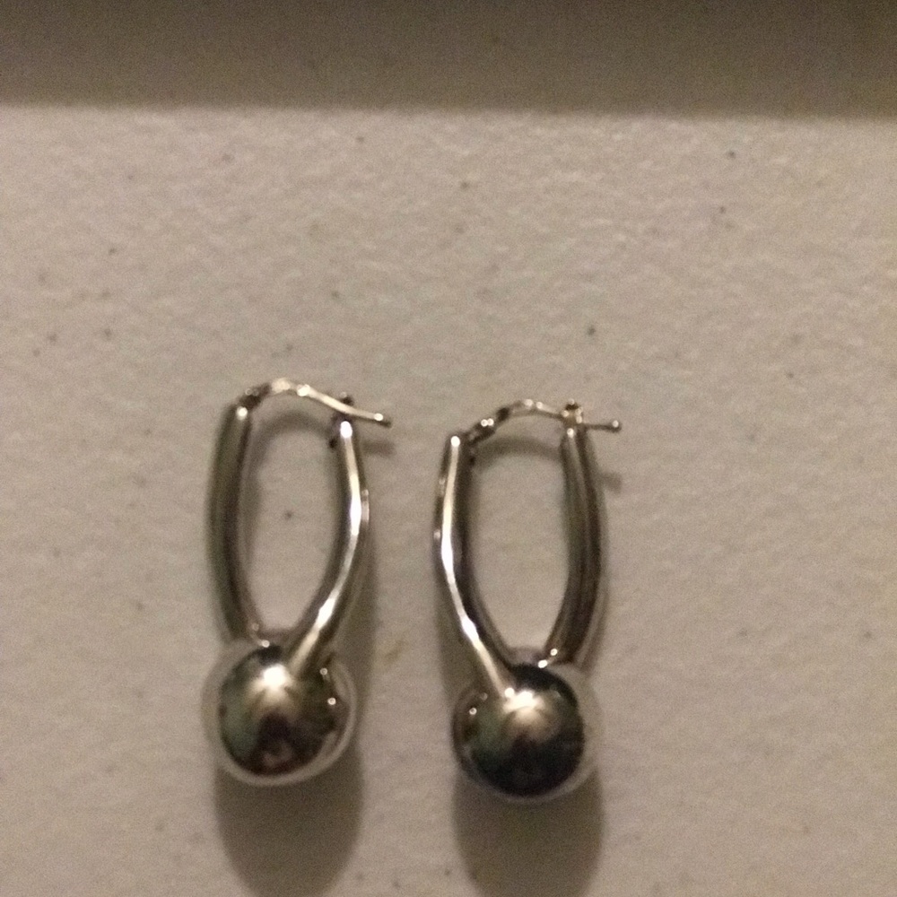 Silver Twisted Dumbbell Sterling Silver Earrings